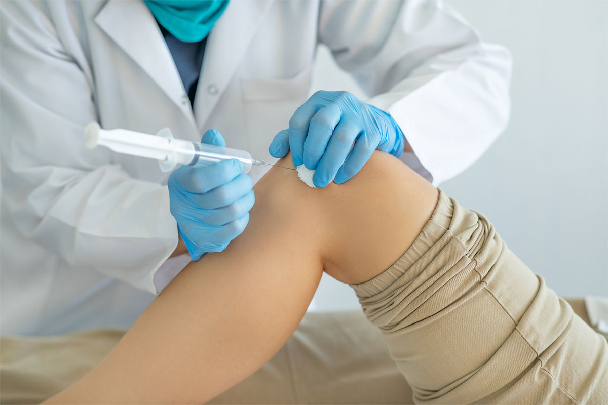 Woman getting treated with functional medicine in Toluca Lake.